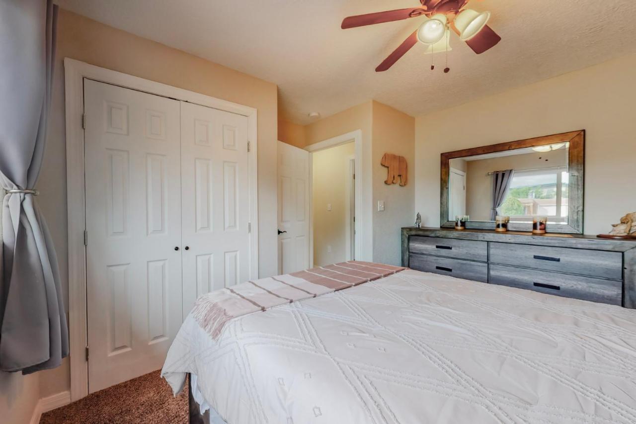 Comfortable 3-Bedroom Home With Spacious Backyard Albuquerque Buitenkant foto